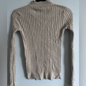 Basic Cream Turtle Neck